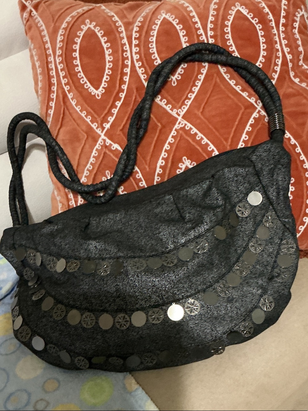Black Sequin Accent Shoulder Bag - Stylish Evening Accessory